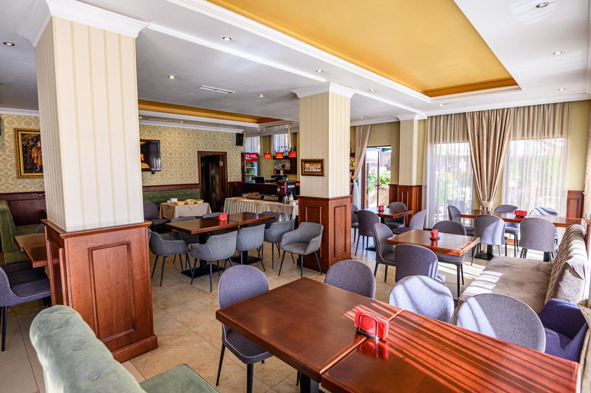 Aquilon Hotel & Thermal Pools Banya  Exterior photo